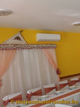Az egyik beltéri egység, már kész állapotban.
